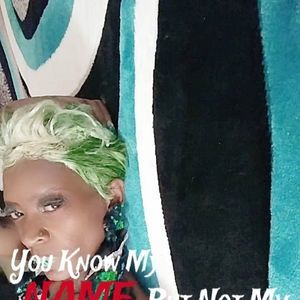 Meet your Posher, Tasha